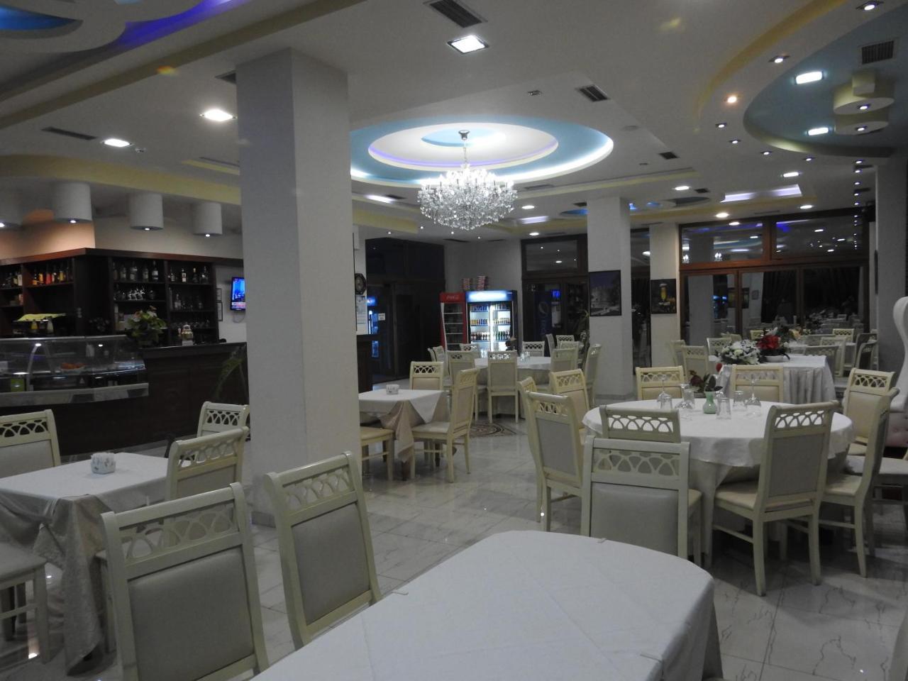 Hotel 3 Vellezerit Durrës 외부 사진